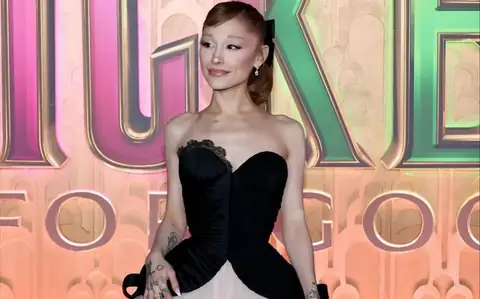 Ariana Grande Stuns In Black and Pink Schiaparelli Gown During “Wicked: For Good” Premiere