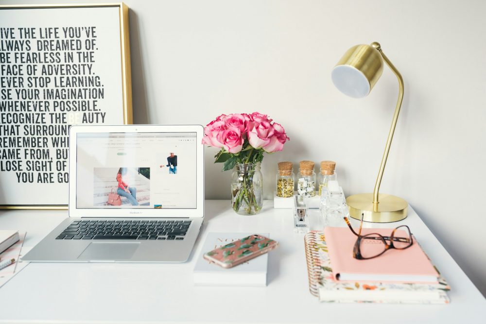 Couple With Zero DIY Skills Transform Cluttered Cupboard Into Cozy Office