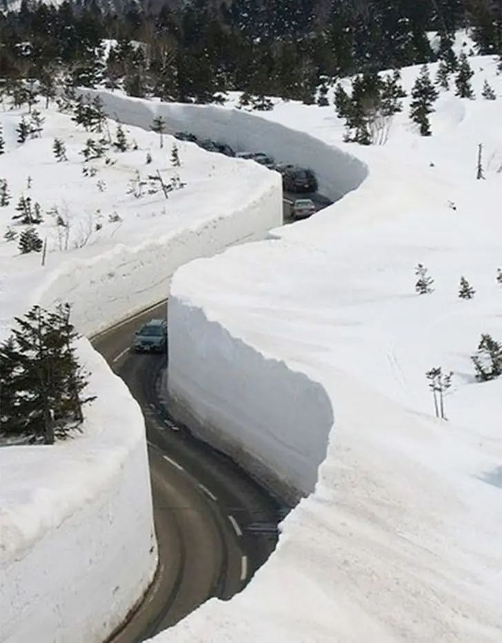 Towering Walls of Snow in Japan
