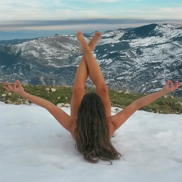Laugh Out Loud at Viral Snow Pictures That Are Breaking the Internet