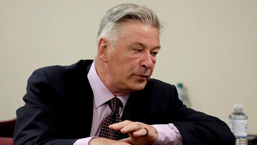 Alec Baldwin's lawyers are seeking to dismiss his manslaughter case.